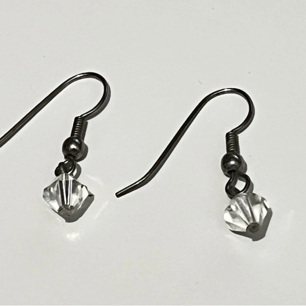 Dainty Minimalist Elegant‎ Geometric cut Crystal hook Earrings